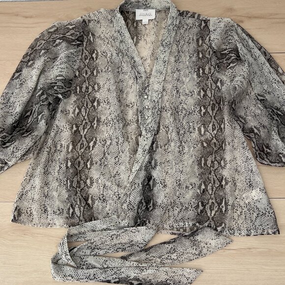 Mare Mare x Anthropologie Puff Sleeve Grey & White Python Print Sheer Blouse (L) - Picture 2 of 16
